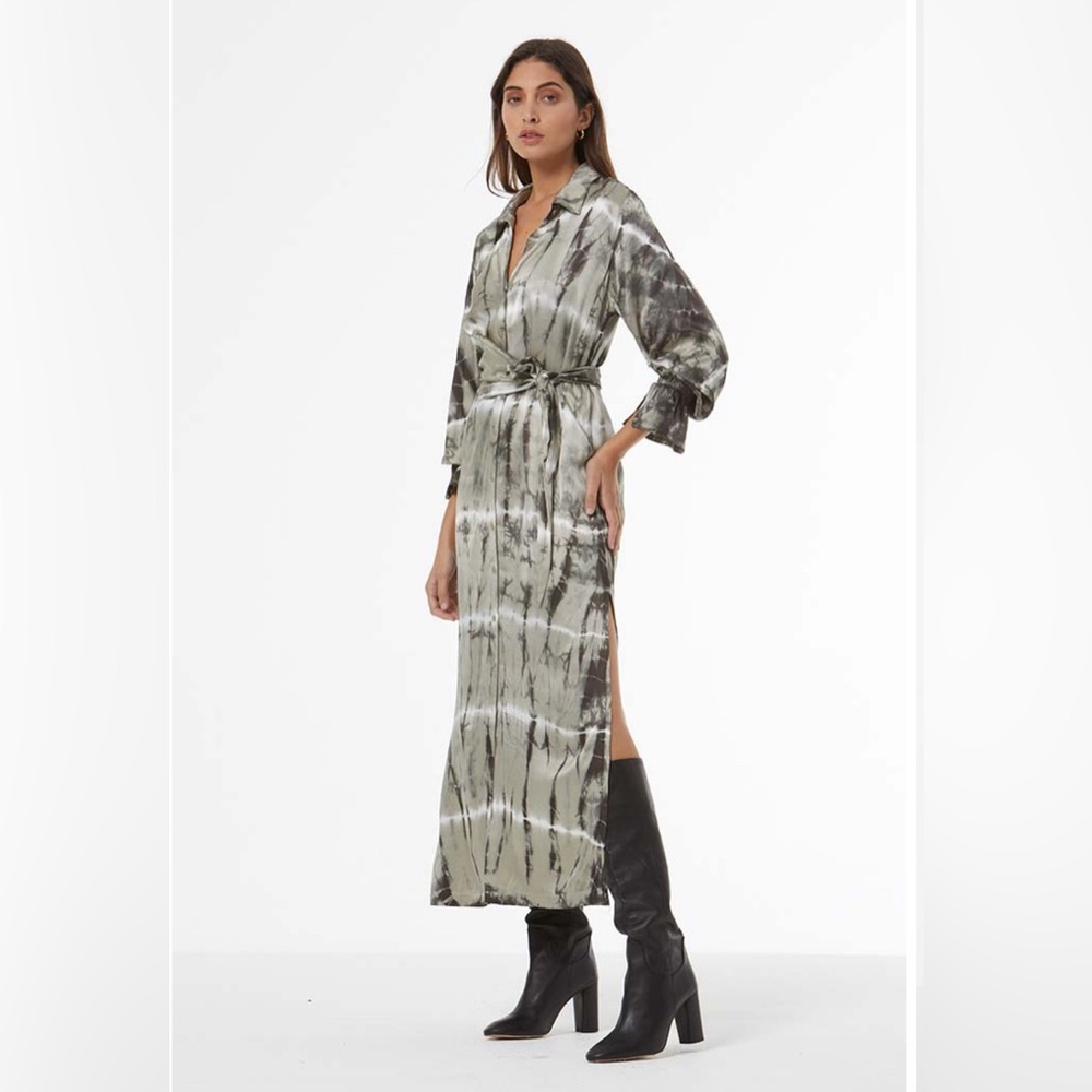 Brand New, Never Been worn YFB Marionne dress in Harbor Gray Cuba wash with tags